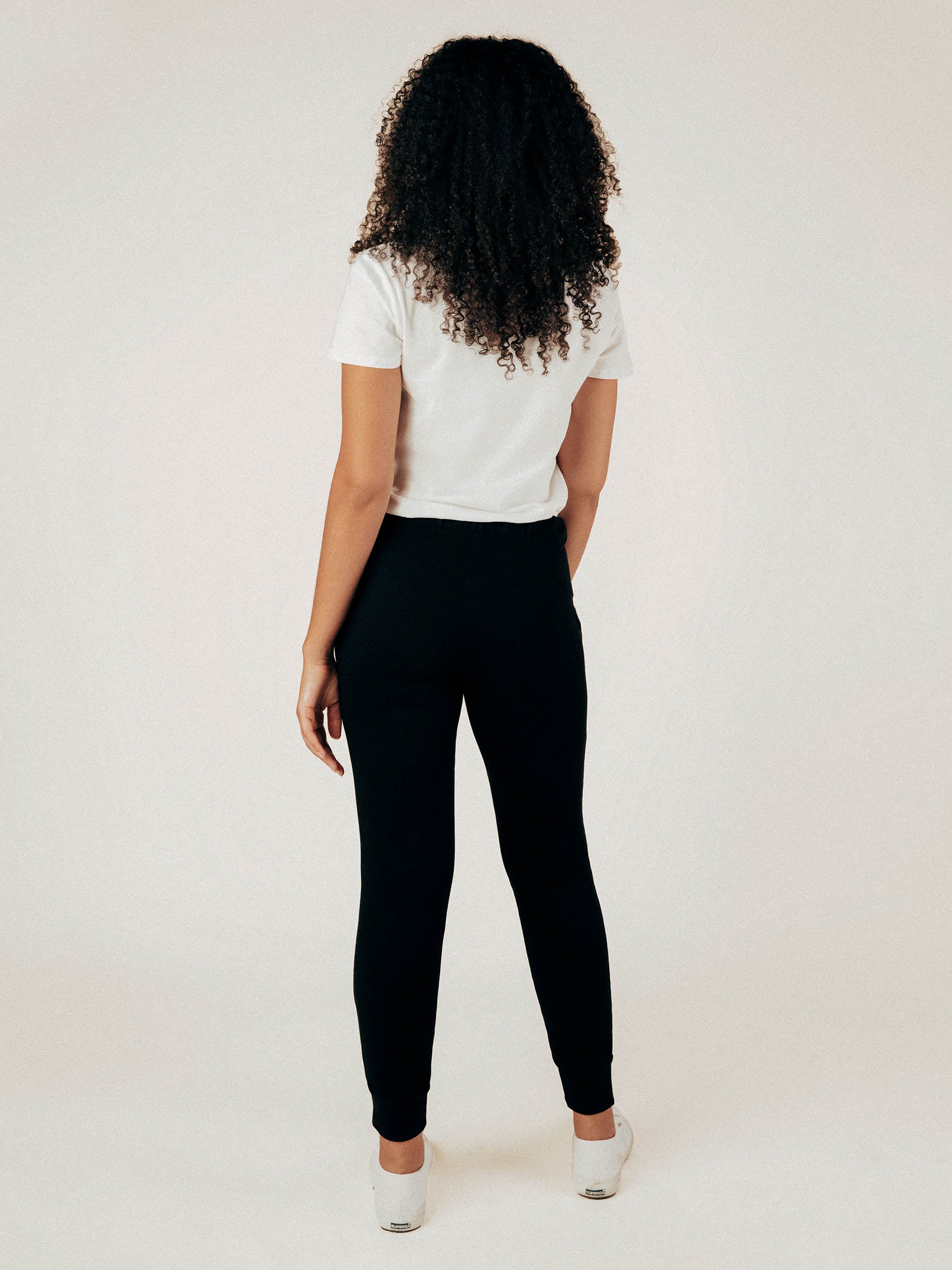 Black Naomi Sweatpant - Graceful District